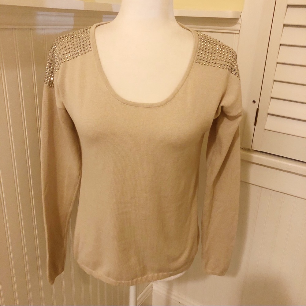 Express NWT Tan Studded Shoulder Sweater Medium - Picture 1 of 6
